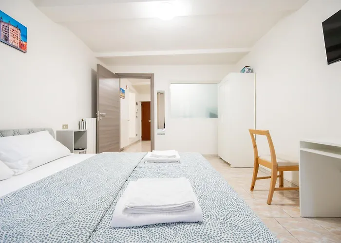 Residenze Amelia アパート パルマ